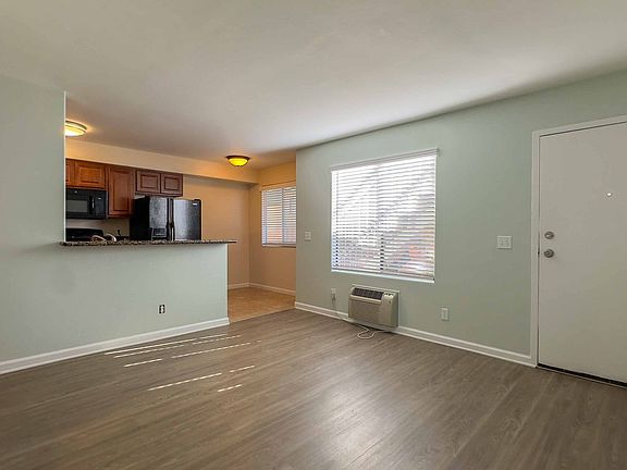 5th image of 4516-4540 60th St #4516-3