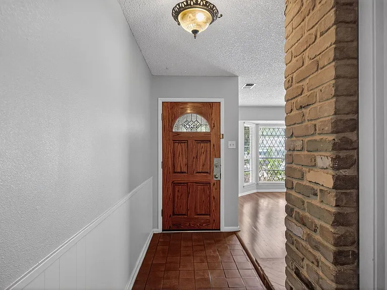 3743 Newrock Dr — Photo 6