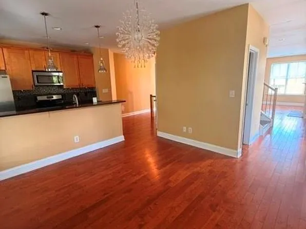 6035 Brookside Oak Cir, Norcross, GA 30093