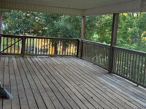 4th image of 354 Brierly Ridge Rd