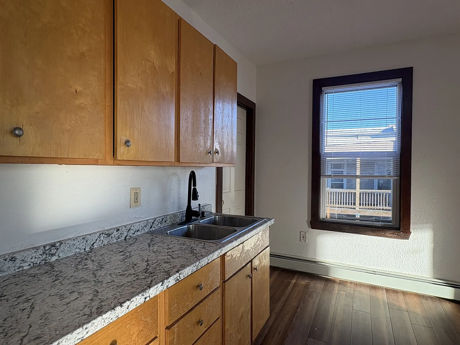 3 bed, $1,450 — Photo 3