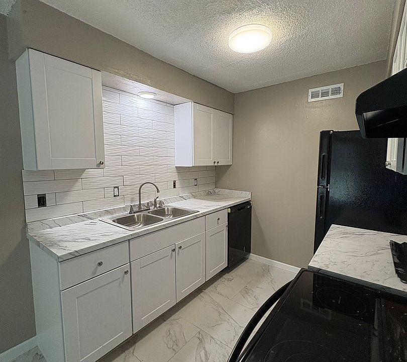 1st image of 5620 S Quaker Ave APT D