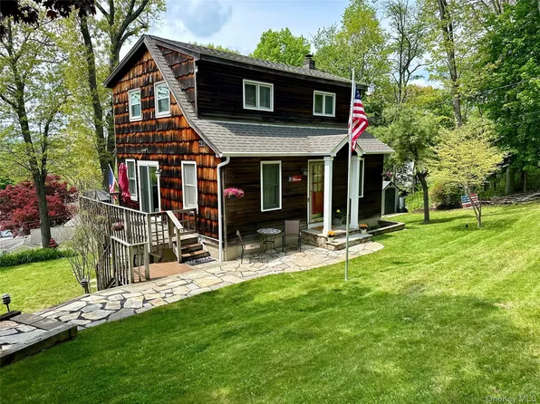 21 Birch Drive, Mahopac, NY 10541