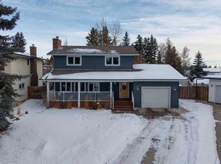 169 Braniff Cres SW, Calgary, AB T2W 2M3