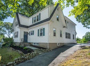 92 Hillcrest Ave, Morristown, NJ 07960