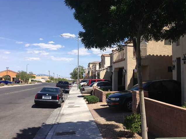 2nd image of 8247 W Laredo St