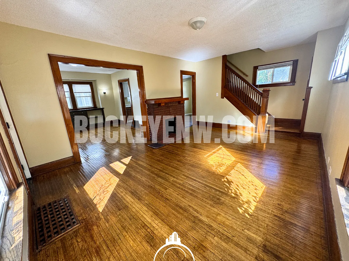 3 Bedroom House — Photo 3
