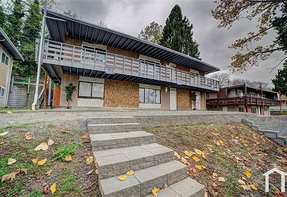 3rd image of 10623 Aqua Way S #10623