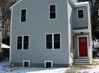 21 Cary Rd, Riverside, CT 06878