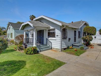 1721 E 68th St, Los Angeles, CA, 90001