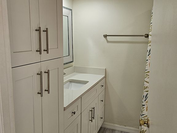 4th image of 5379 Elm Ct #316