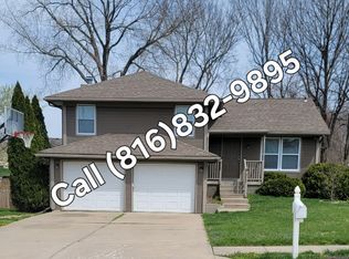 10319 N Main St, Kansas City, MO 64155