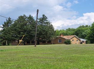 3406 Wilmington Rd, New Castle, PA 16105