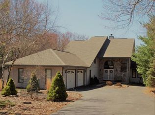 142 Poplar Pl, Blakeslee, PA 18610