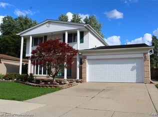44227 Brandywyne Rd, Canton, MI 48187
