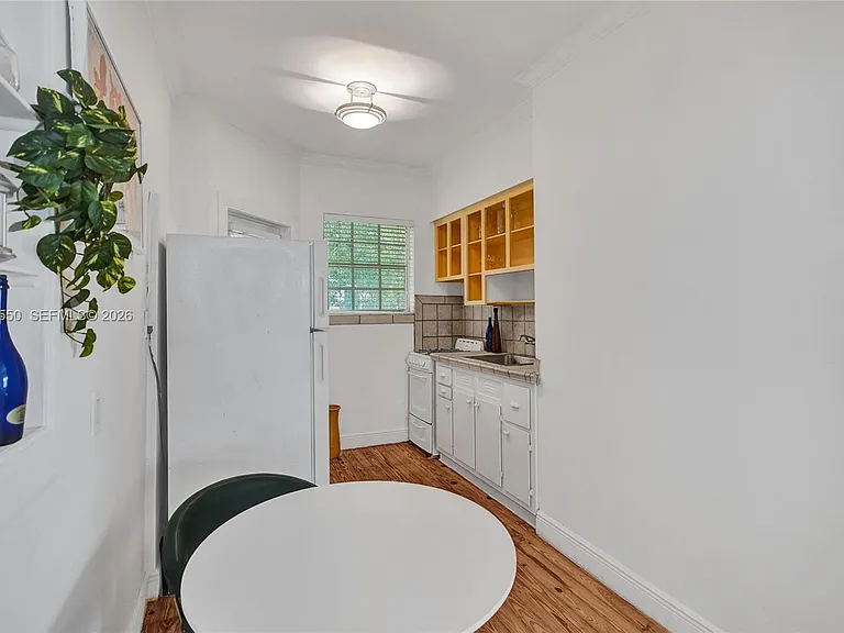 717 Espanola Way #204 — Photo 30