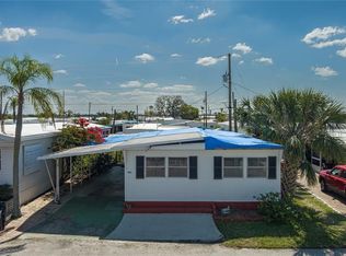 243 Palm Ln, Palmetto, FL 34221