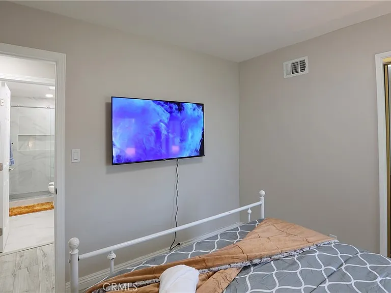 6548 Sequoia Dr — Photo 17