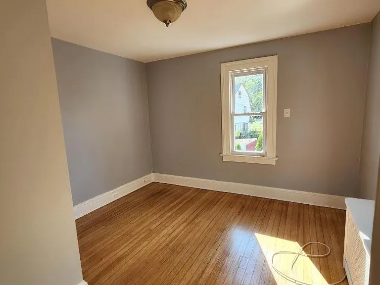 10 Westcott St #2 — Photo 6