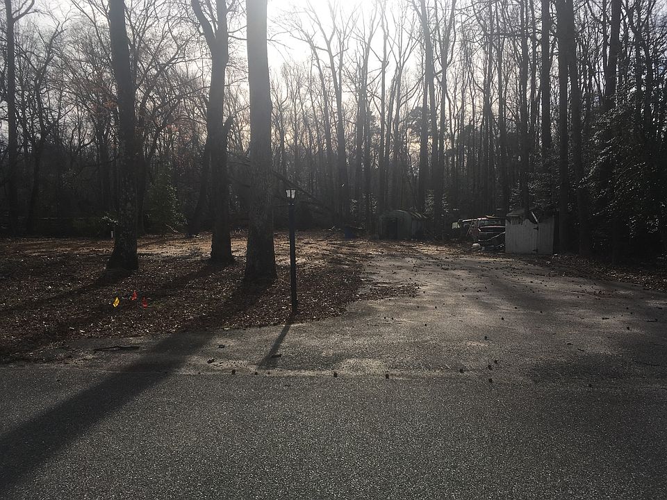 1st image of 12 Arkansas Trl