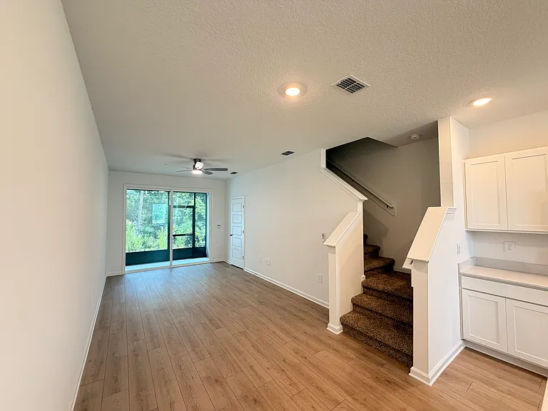 211 Palmetto Ridge Rd — Photo 8