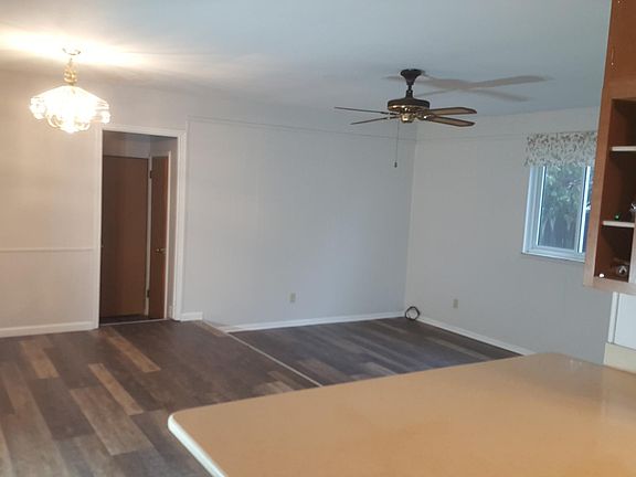 2nd image of 5891 Pleasant Dr