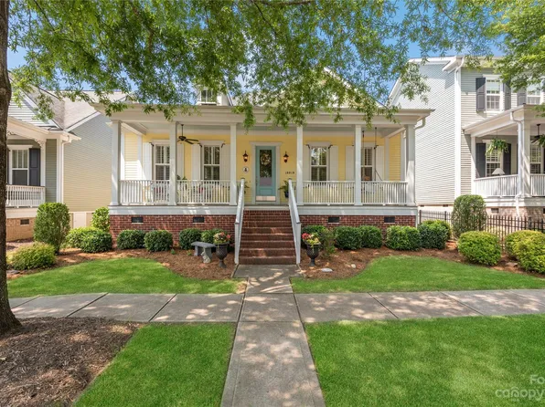 18019 Meadow Bottom Rd, Charlotte, NC 28277