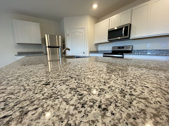 3rd image of 1252 Sugarwood St