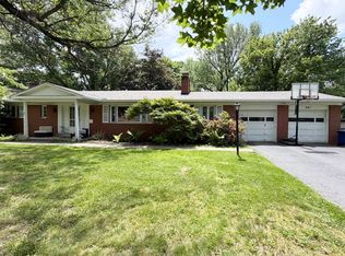 241 Croswell Rd, Columbus, OH 43214