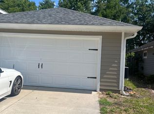2130 NW 52nd Pl, Gainesville, FL 32605