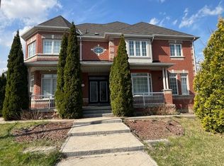 22 Arundel Dr, Vaughan, ON L4H 2W6