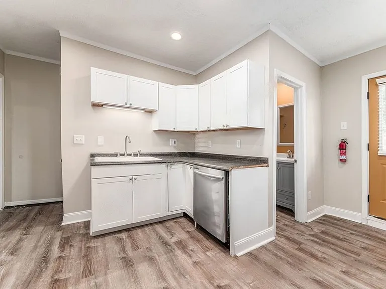 274 S Skidmore St — Photo 14