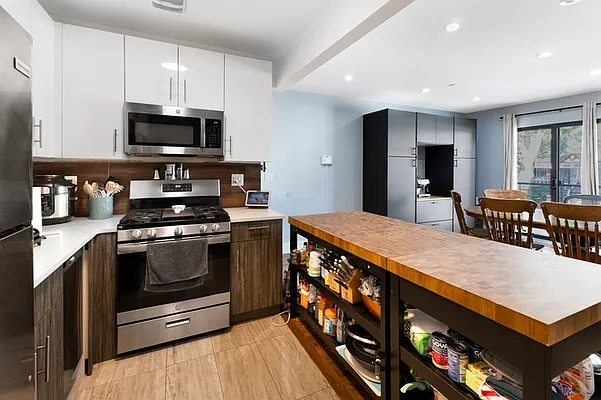 Rented by Nest Seekers International | media 3