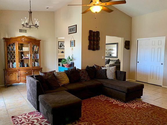 4th image of 2151 E Pueblo Ave