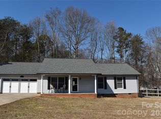 227 River Hill Rd, Statesville, NC 28625