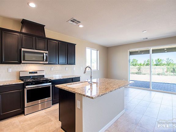 3rd image of 2262 Selway Dr