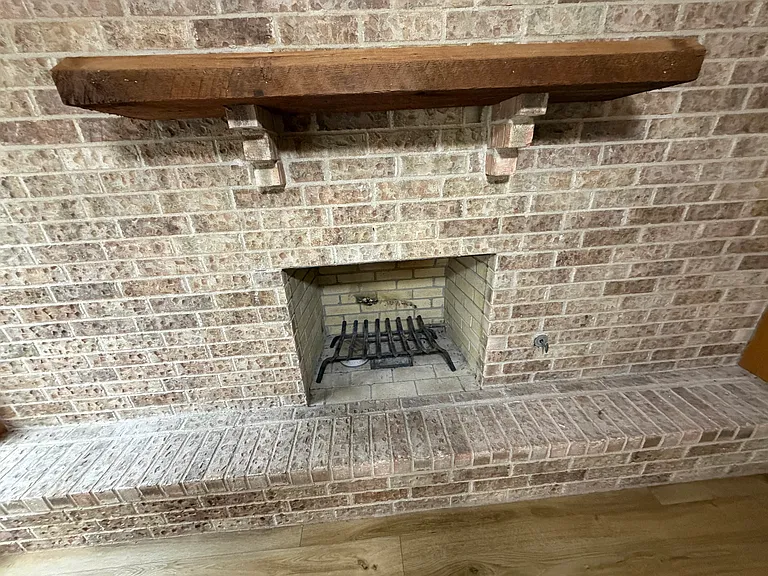 5205 Country Club Dr — Photo 8