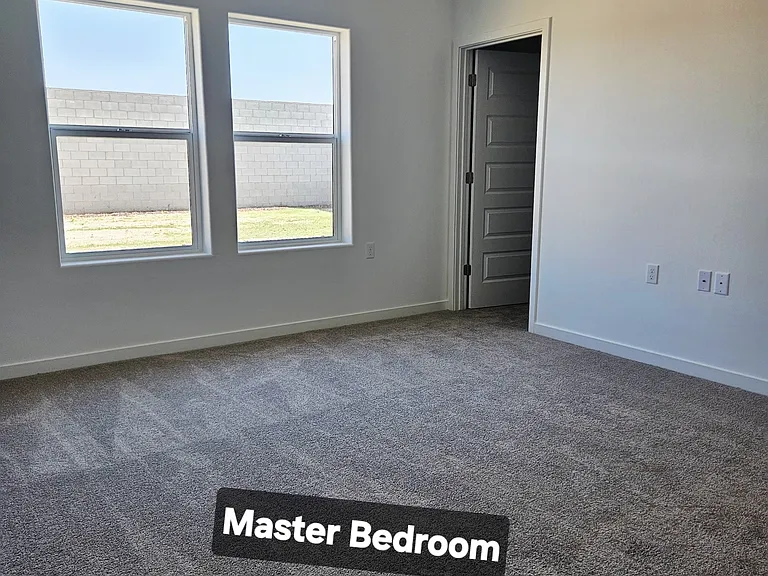 8105 Wandesford Dr — Photo 7