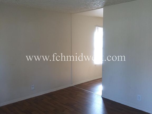 5th image of 3326 N Mardenna Ave