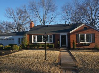22 Wilshire Ter, Saint Louis, MO