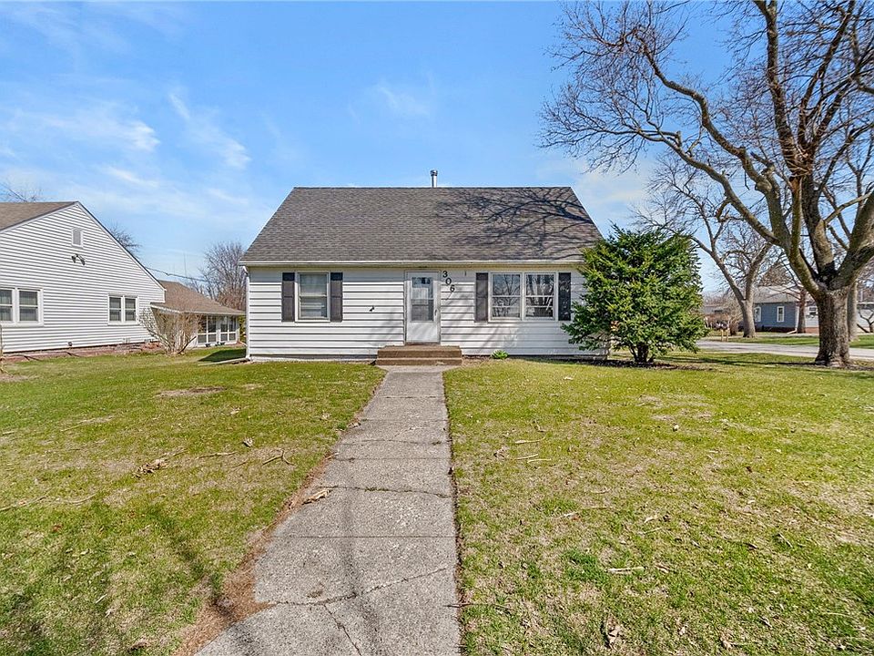 306 Kellogg Ave, Dallas Center, IA 50063 | Zillow