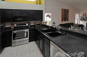 2nd image of 13412 Roslyn Pl