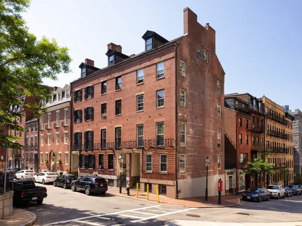 2 Derne St, Boston, MA 02114