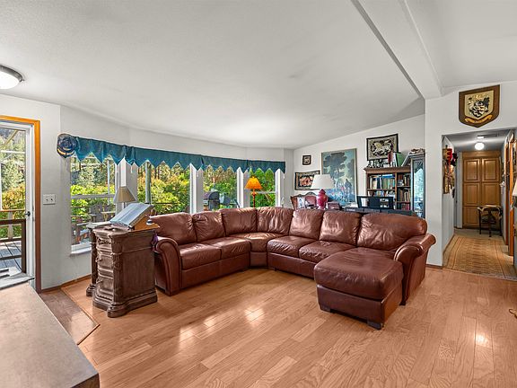 5th image of 32965 Hawk Creek Ranch Rd N