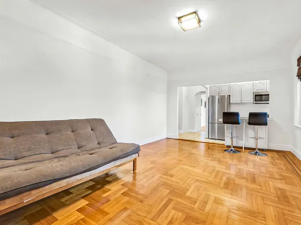 76-66 Austin Street image 3 of 10