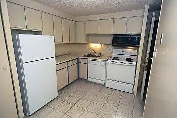 8824 E Florida Ave #G7 — Photo 23