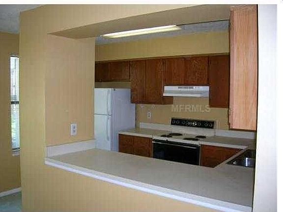 3rd image of 1302 Casa Park Cir