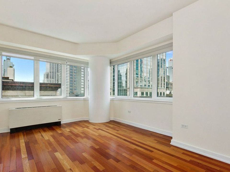 1st image of 425 5th Ave APT 21E
