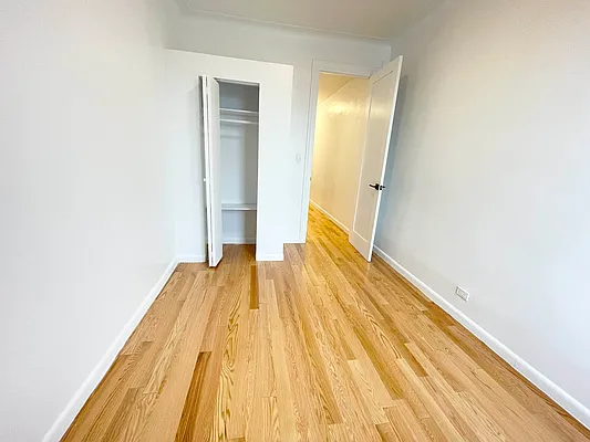 Rented by Bruma Realty LLC | media 10