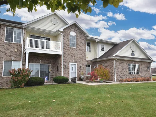 9219 66th AVENUE #147, Pleasant Prairie, WI 53158